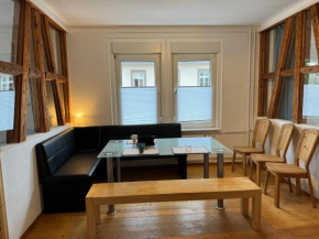 90qm 4-Zimmer-Wohnung - Apartment Friedrichstraße